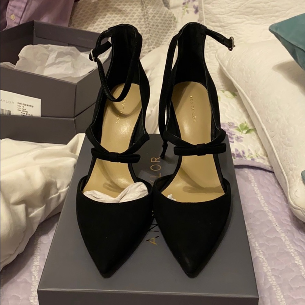 Ann Taylor heels